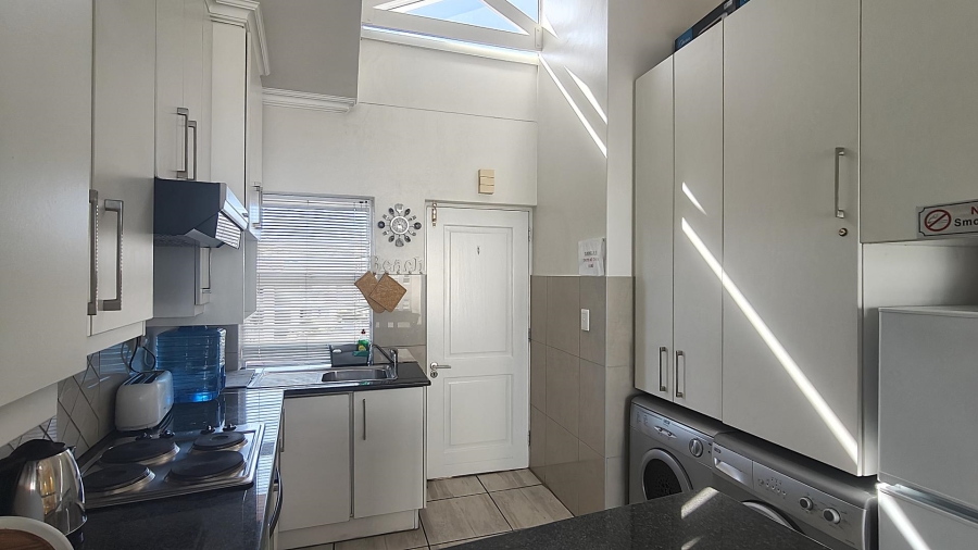 To Let 1 Bedroom Property for Rent in Diaz Beach Western Cape